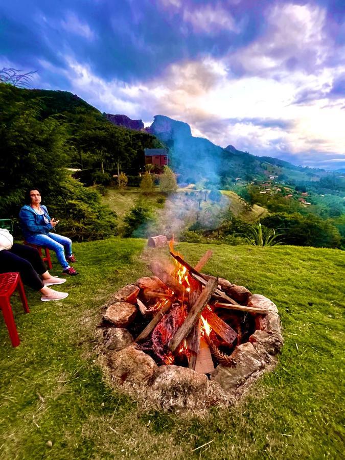 Rancho Do Paioleiro - Suites São Bento do Sapucaí Eksteriør bilde