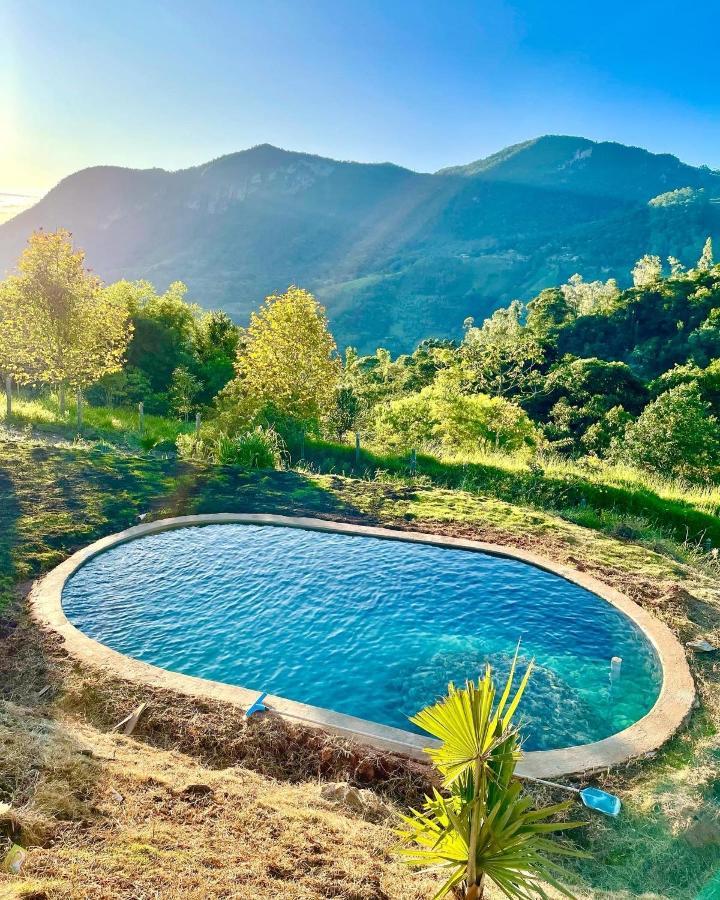 Rancho Do Paioleiro - Suites São Bento do Sapucaí Eksteriør bilde